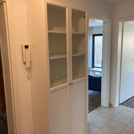Doppelzimmer Eigenem Bad, Mit Terrasse, Blick Ins Grune Und Busanbindung *